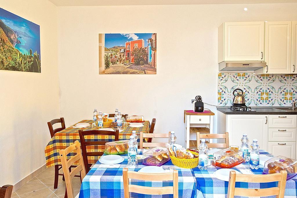 Il Veliero Blu B&B Lipari Centro Exterior photo